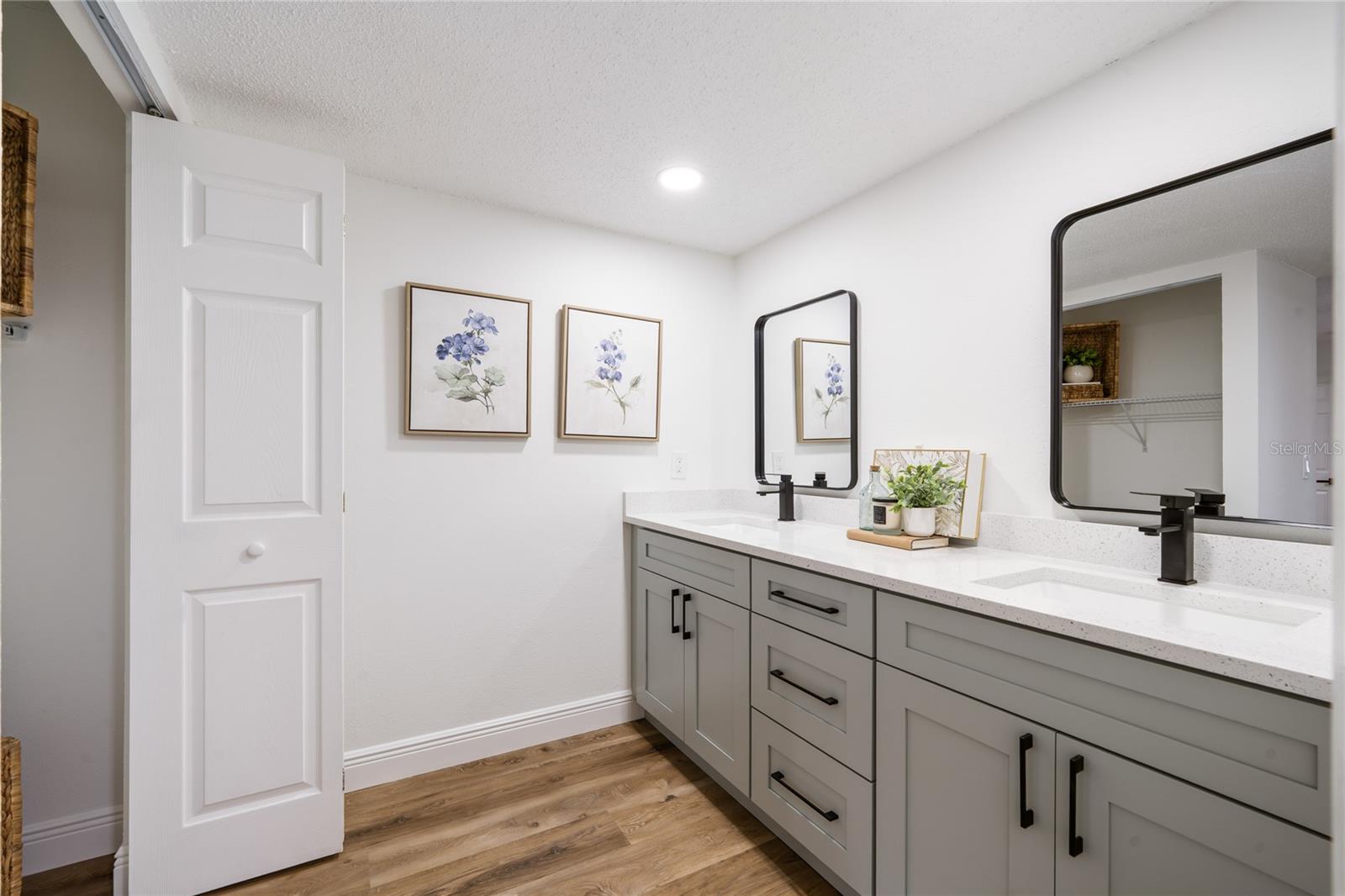 INDIAN HILLS UNIT 9 - Residential