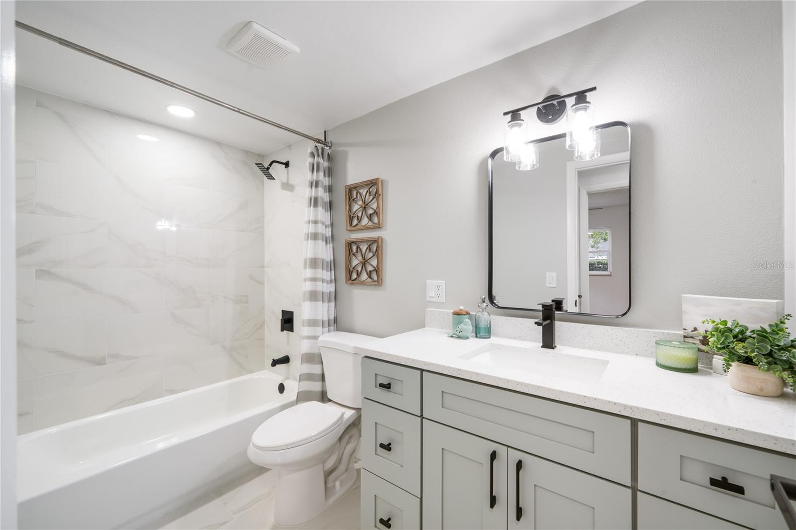 INDIAN HILLS UNIT 9 - Residential