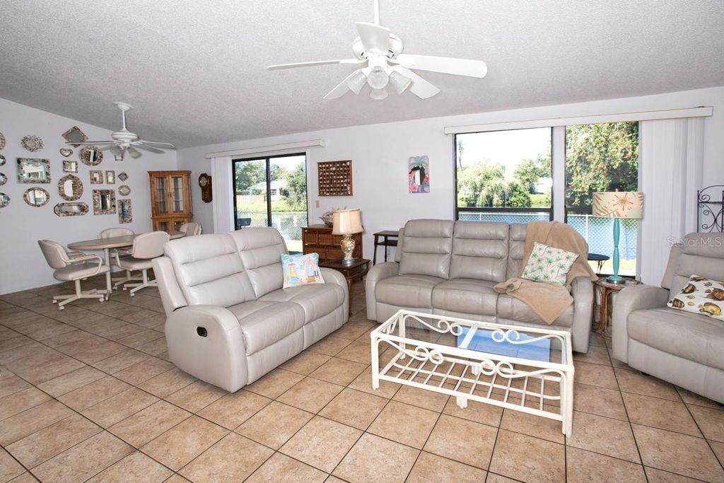 Photo of 6116 38th Avenue W, Bradenton, FL 34209 (MLS # A4669240)