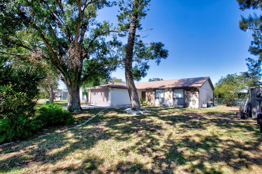 Charming lakefront home in prime location.  Nestled in the heart of West Bradenton, this beautiful 3 bedroom, 2 bath block home offers the perfect blend of comfort, convenience and natural beauty.  Set on a tranquil lake teeming with wildlife, this home features vaulted ceilings, a spacious master suite with walk-in closet,  an en-suite bath with tub and shower and a 2 car garage.  
Enjoy easy living with tile flooring in the main areas and wood laminate floors in the bedrooms.  The eat in kitchen is equipped with stainless steel appliances, ideal for both everyday meals and entertaining. There is also a separate dining room for a more formal eating area. 
Located outside of a flood zone with no HOA, no CDD fees, and no lease restrictions, this property offers incredible flexibility- whether you're looking for a forever home, vacation getaway, or income producing rental.
Don't miss this rare opportunity to own a slice of paradise in one of Bradenton's most desirable neighborhoods. It is conveniently located 5 miles to the pristine, sandy beaches and turquoise waters of the Gulf of America and Anna Maria Island and all it has to offer.   It is close to shopping, dining,  GT Bray park and much more.  This community offers a low maintenance lifestyle that lets you enjoy the best years of your life.