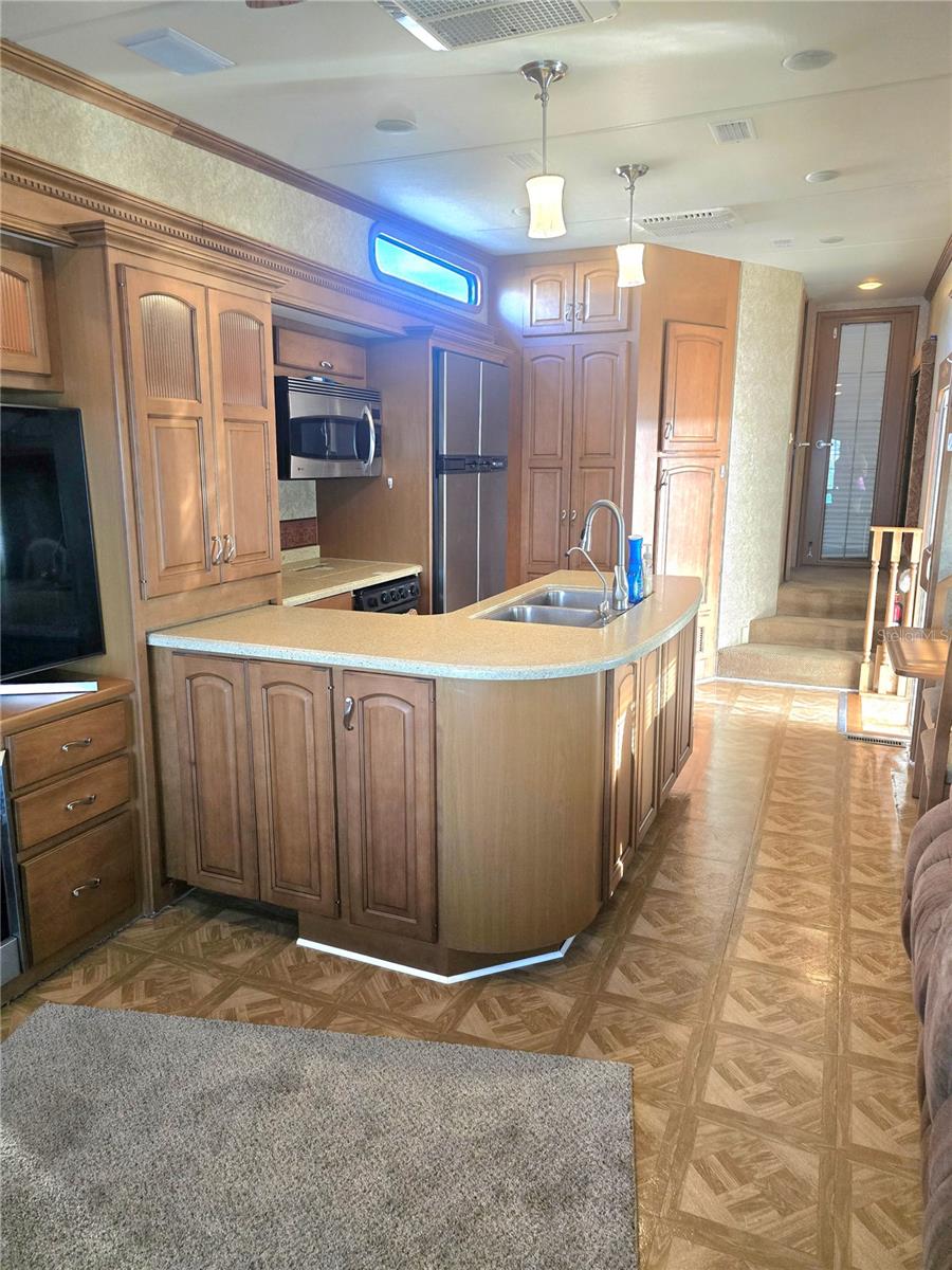 BLUE CYPRESS GOLF & RV RESIDENCE - Residential