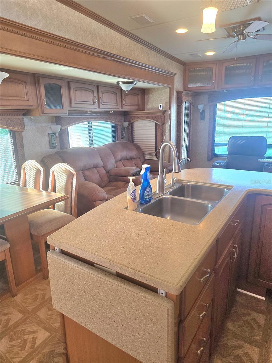 BLUE CYPRESS GOLF & RV RESIDENCE - Residential