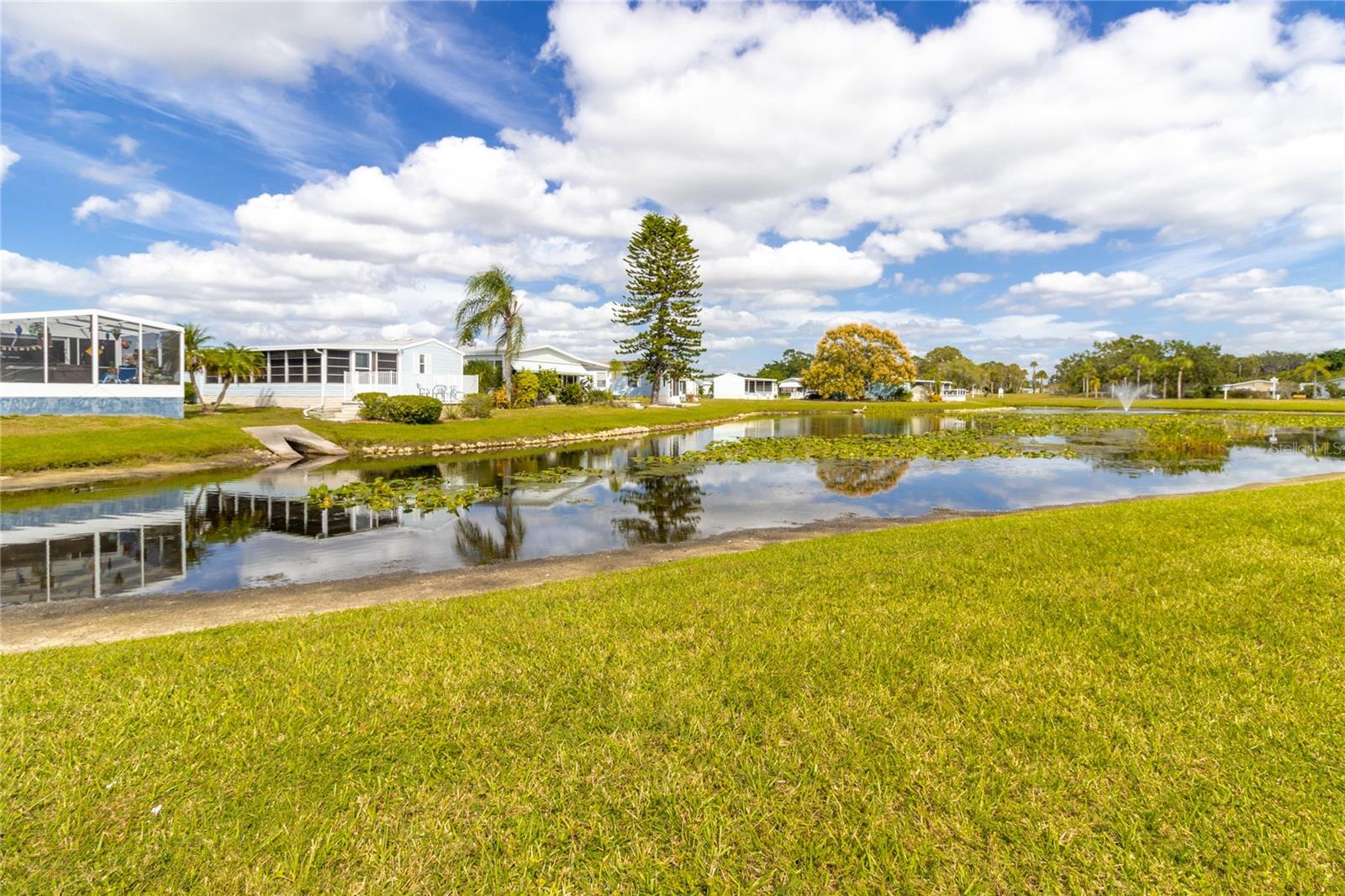 RIDGEWOOD OAKS PH IV - Residential