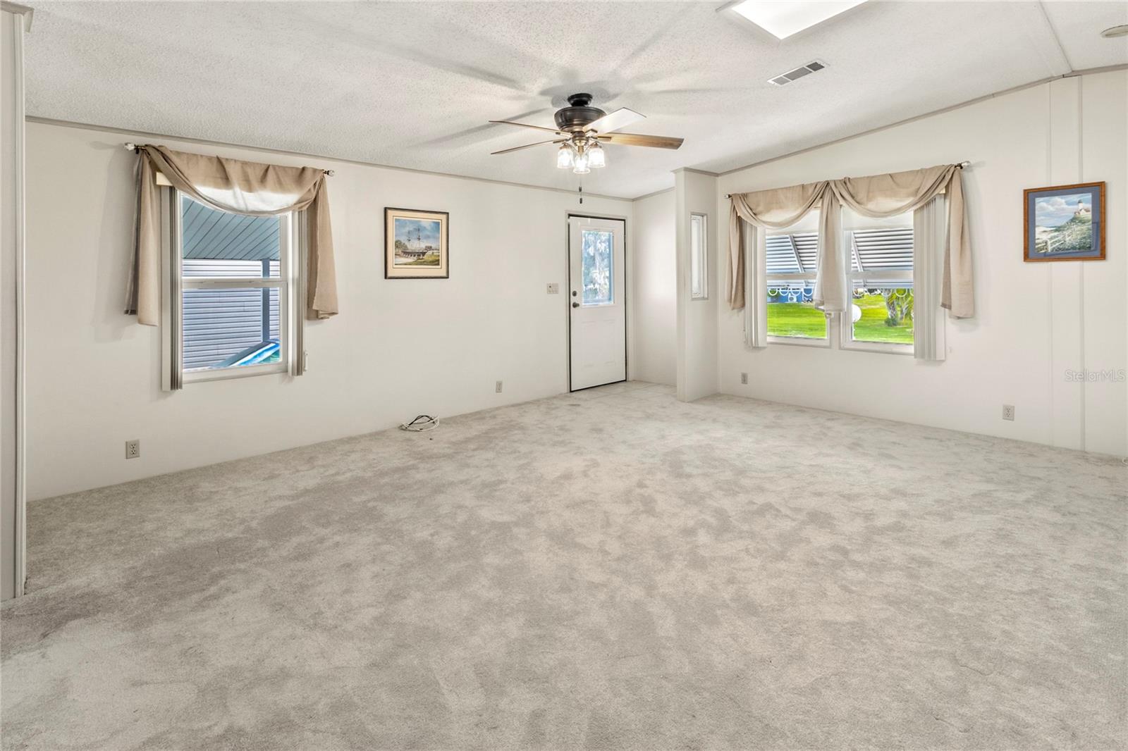 RIDGEWOOD OAKS PH IV - Residential