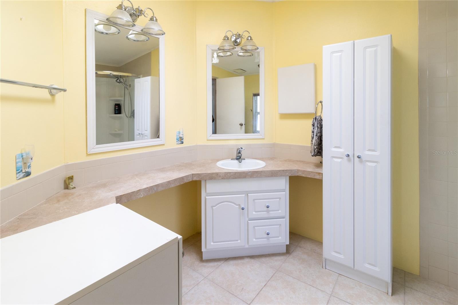 RIDGEWOOD OAKS PH IV - Residential