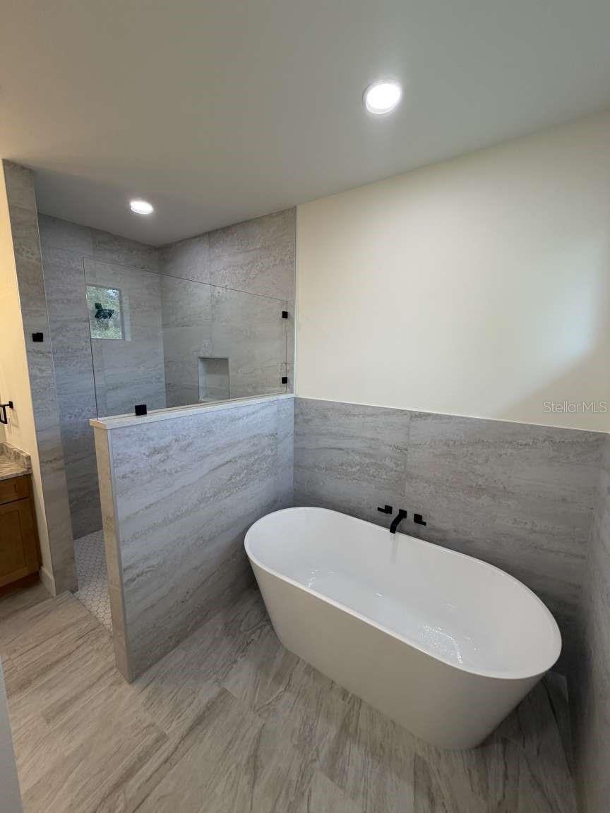 PORT CHARLOTTE SUB 18 - Residential