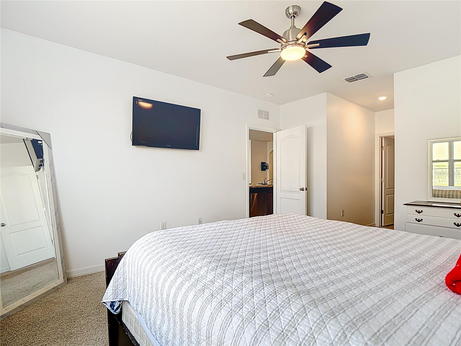 LUCERNE PARK RESERVE - Residential