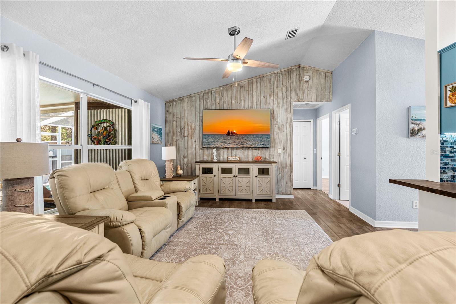 CLOUSER - Residential