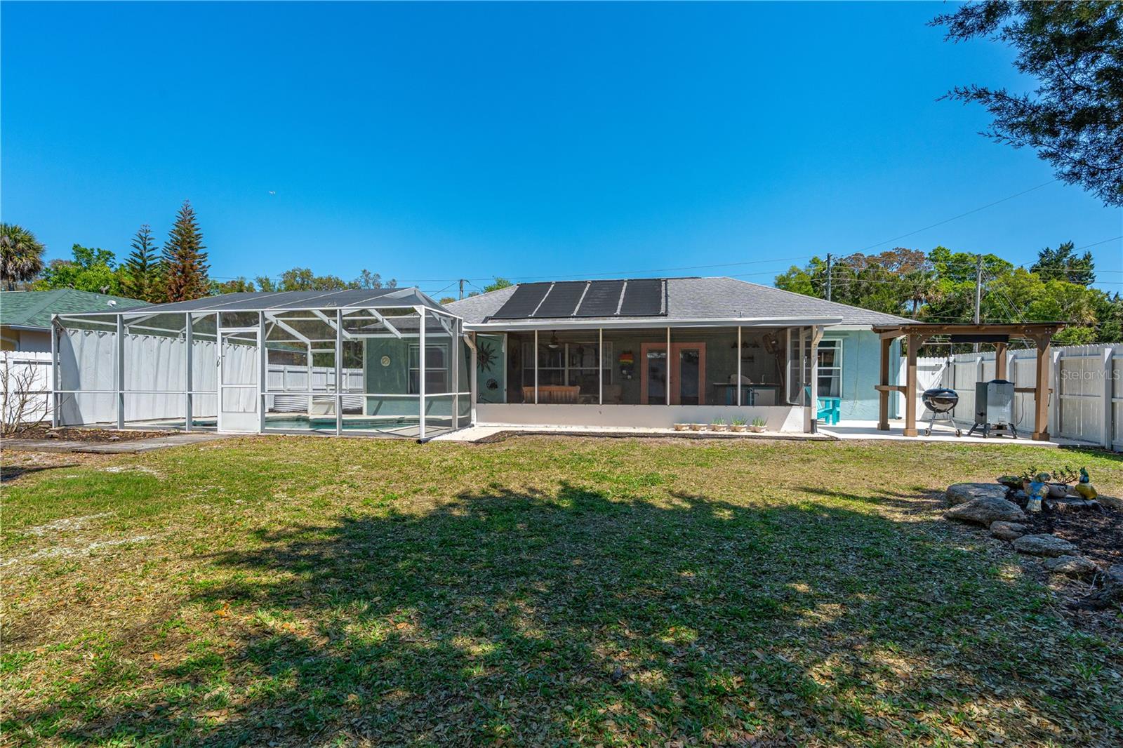 CLOUSER - Residential