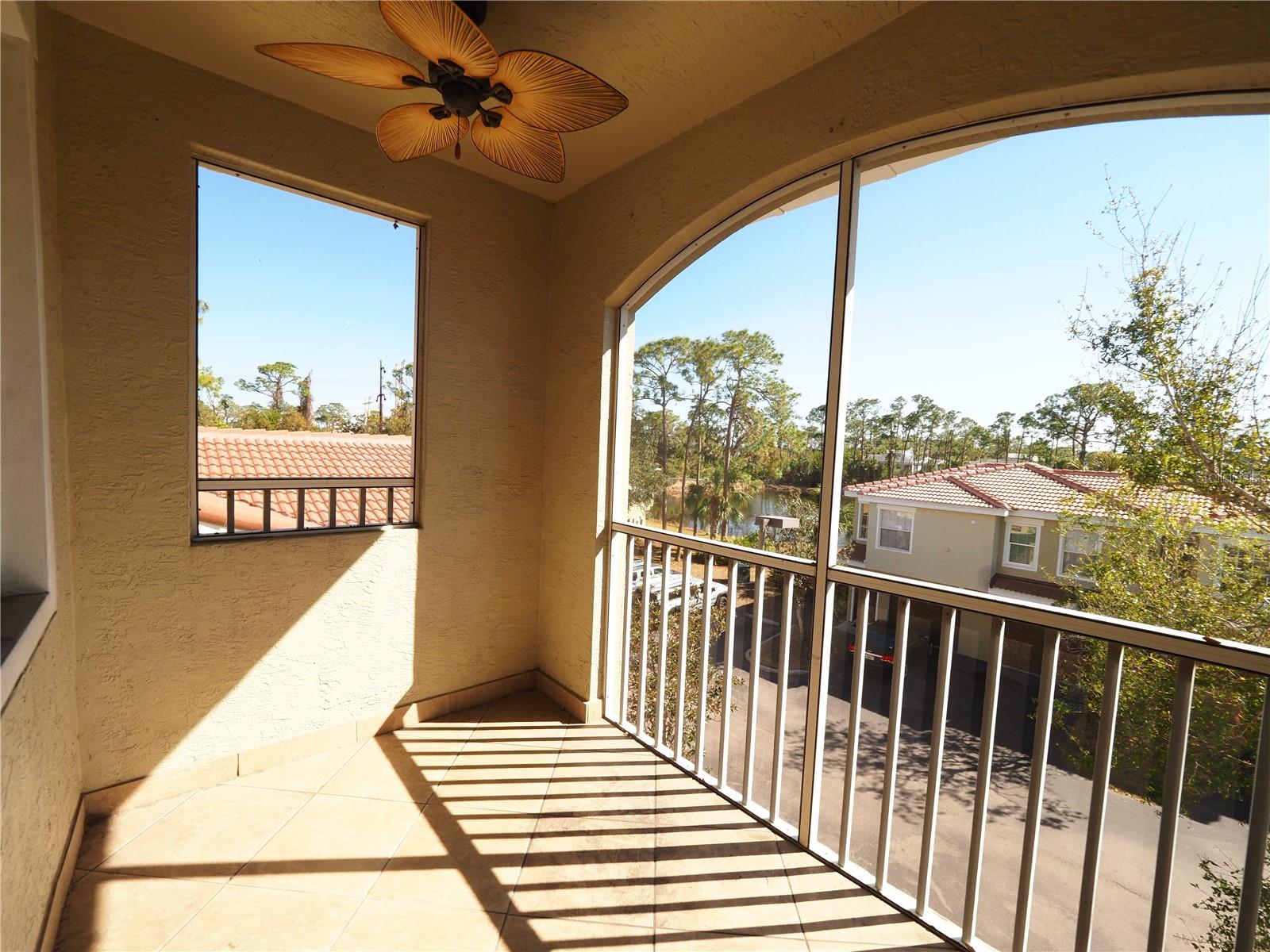 LAS PALMAS - Residential Lease