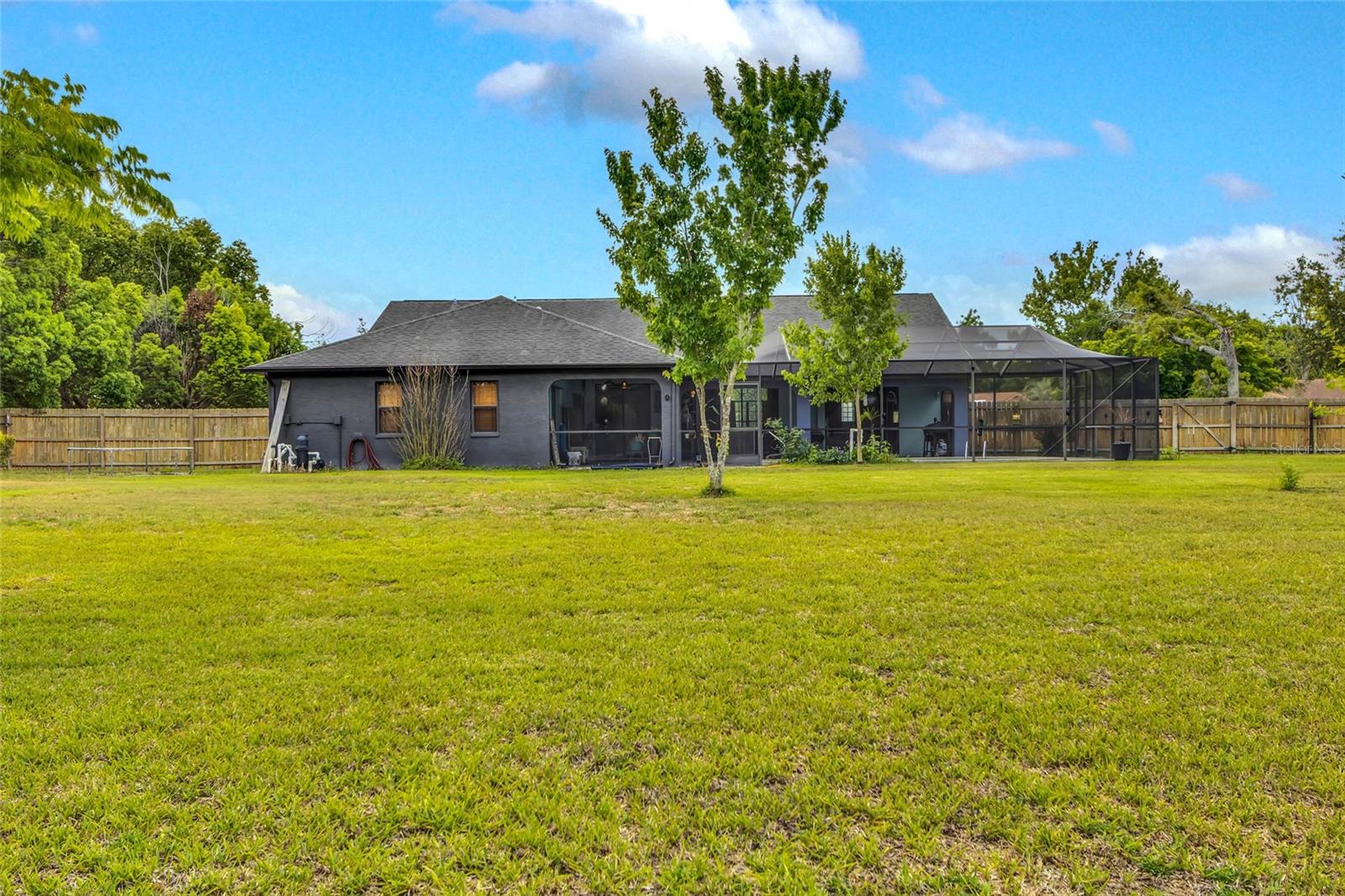 SPRING HILL - Residential