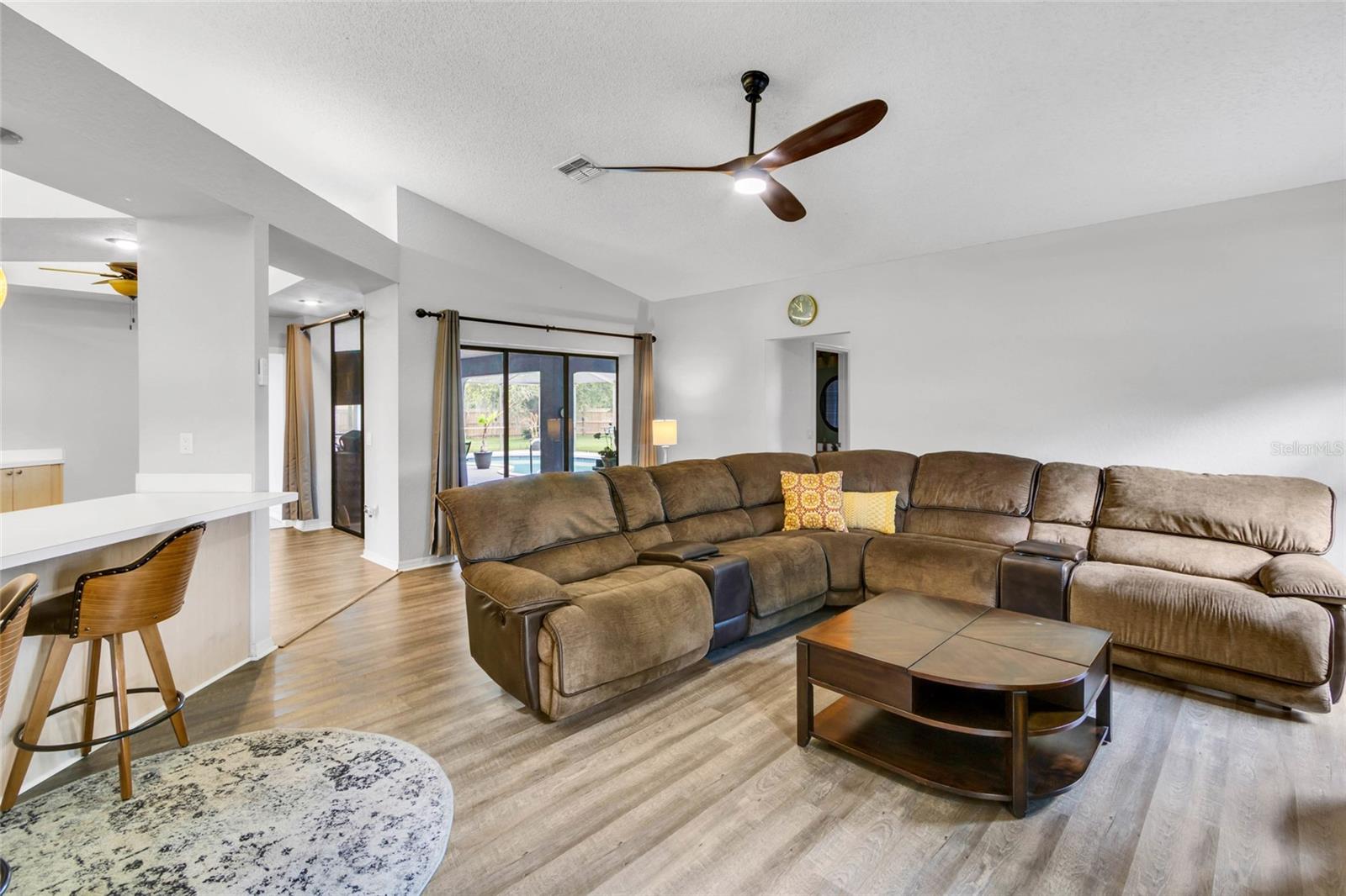 SPRING HILL - Residential