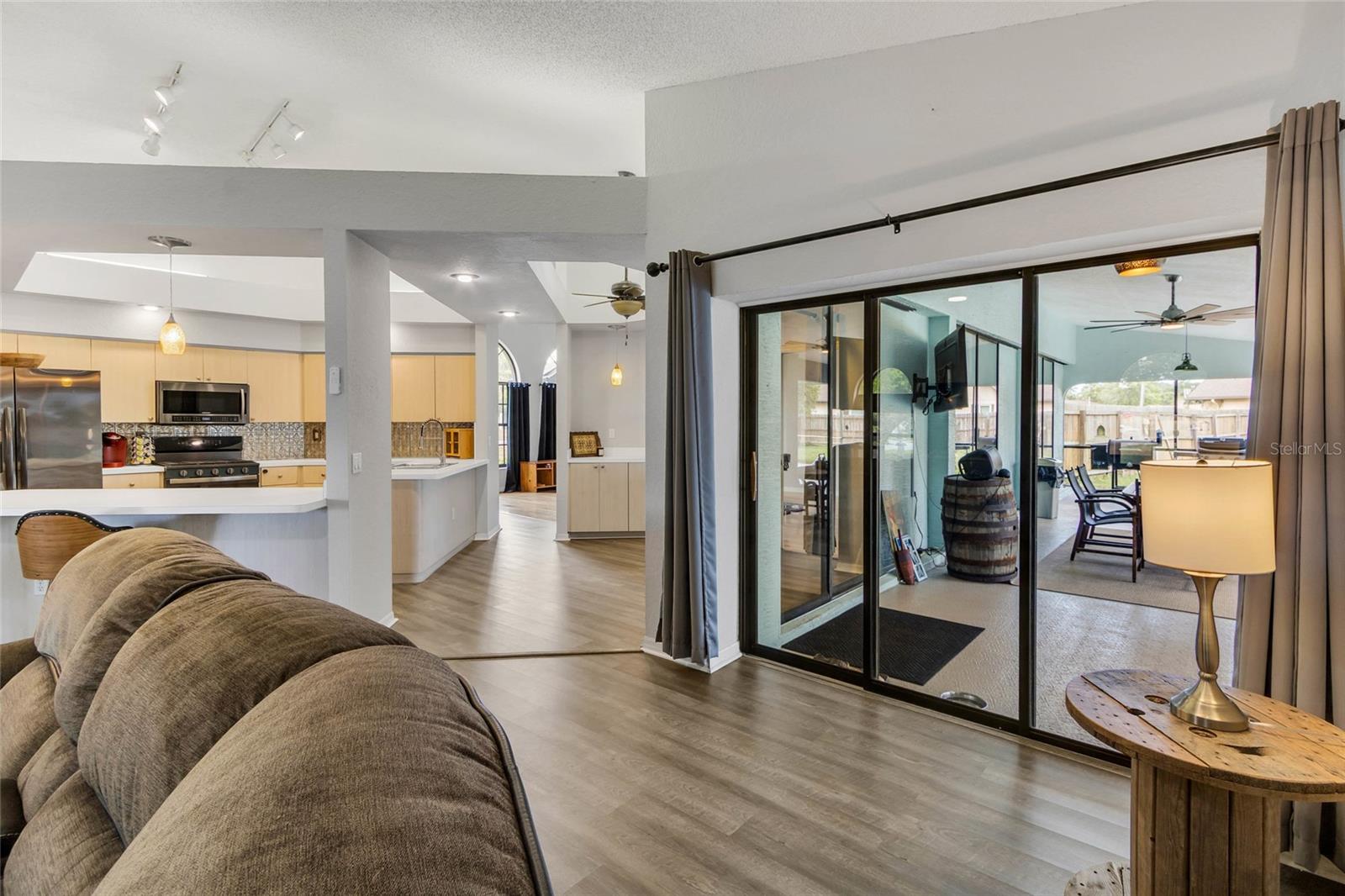 SPRING HILL - Residential