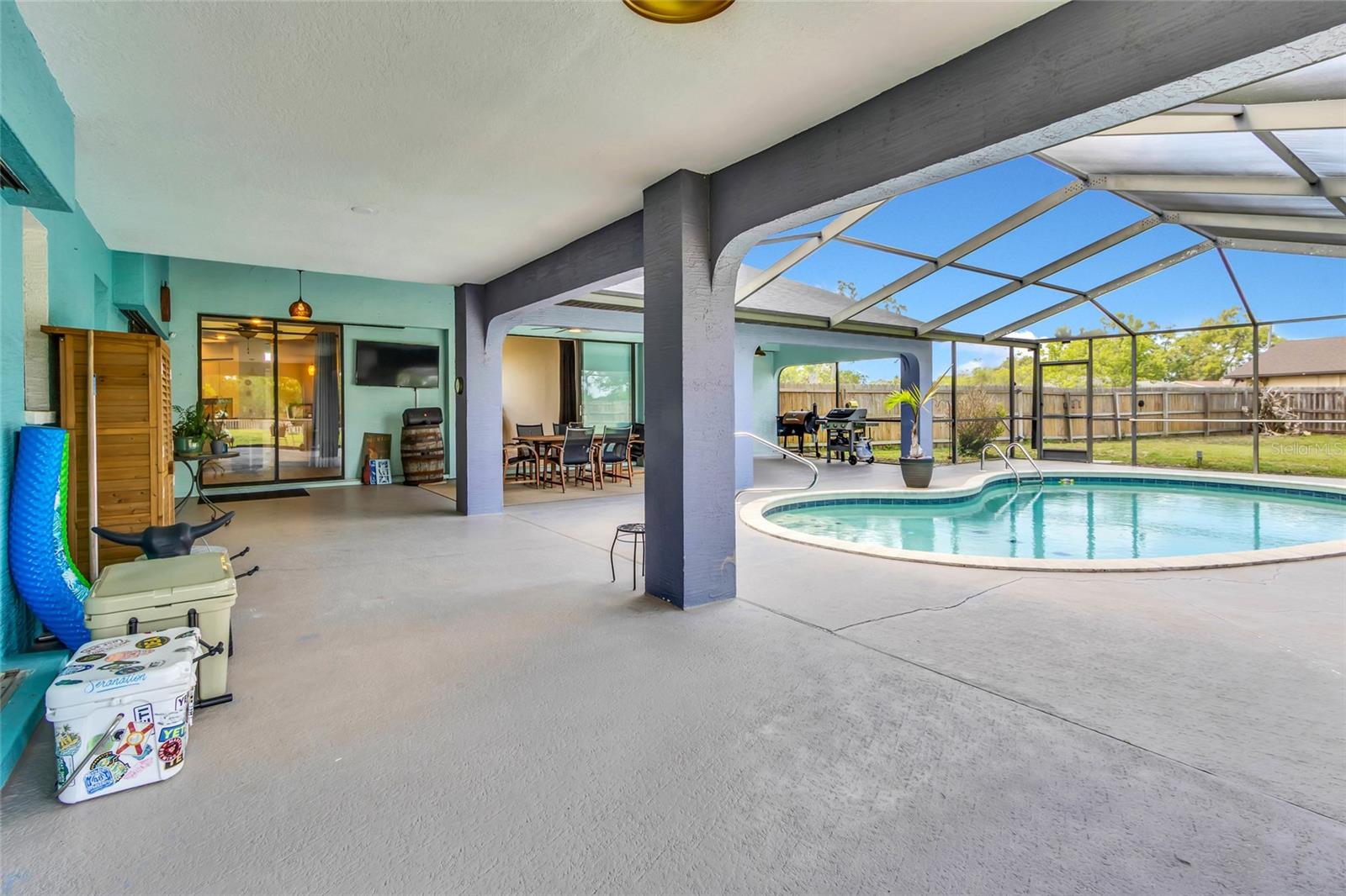 SPRING HILL - Residential
