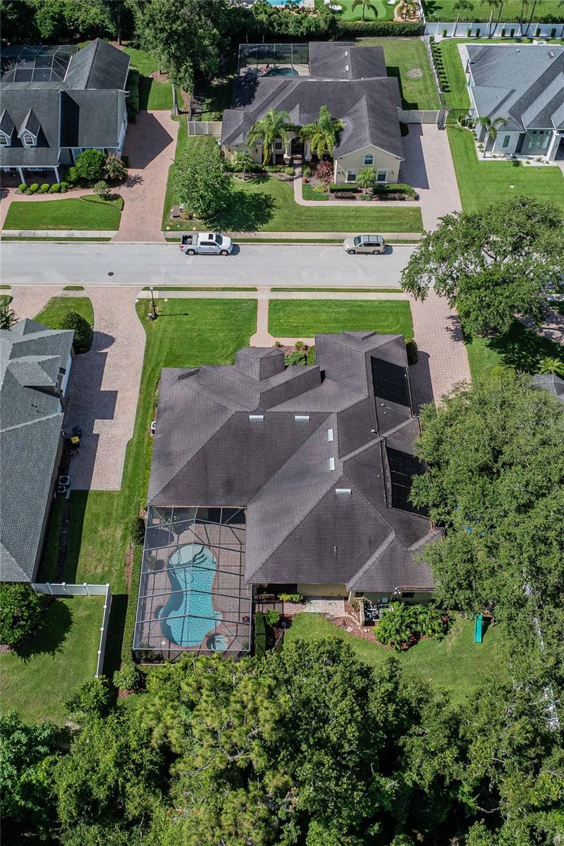 CRESCENT WOODS - Residential Lease