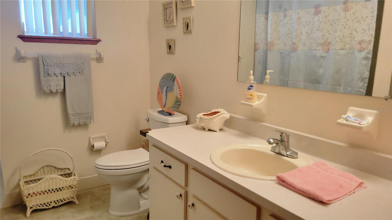 PALM CAY - Residential