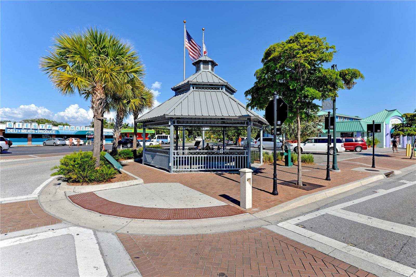 ARIELLE/PALMER RANCH SEC IV - Residential