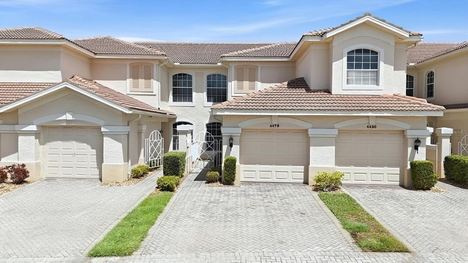 ARIELLE/PALMER RANCH SEC IV - Residential