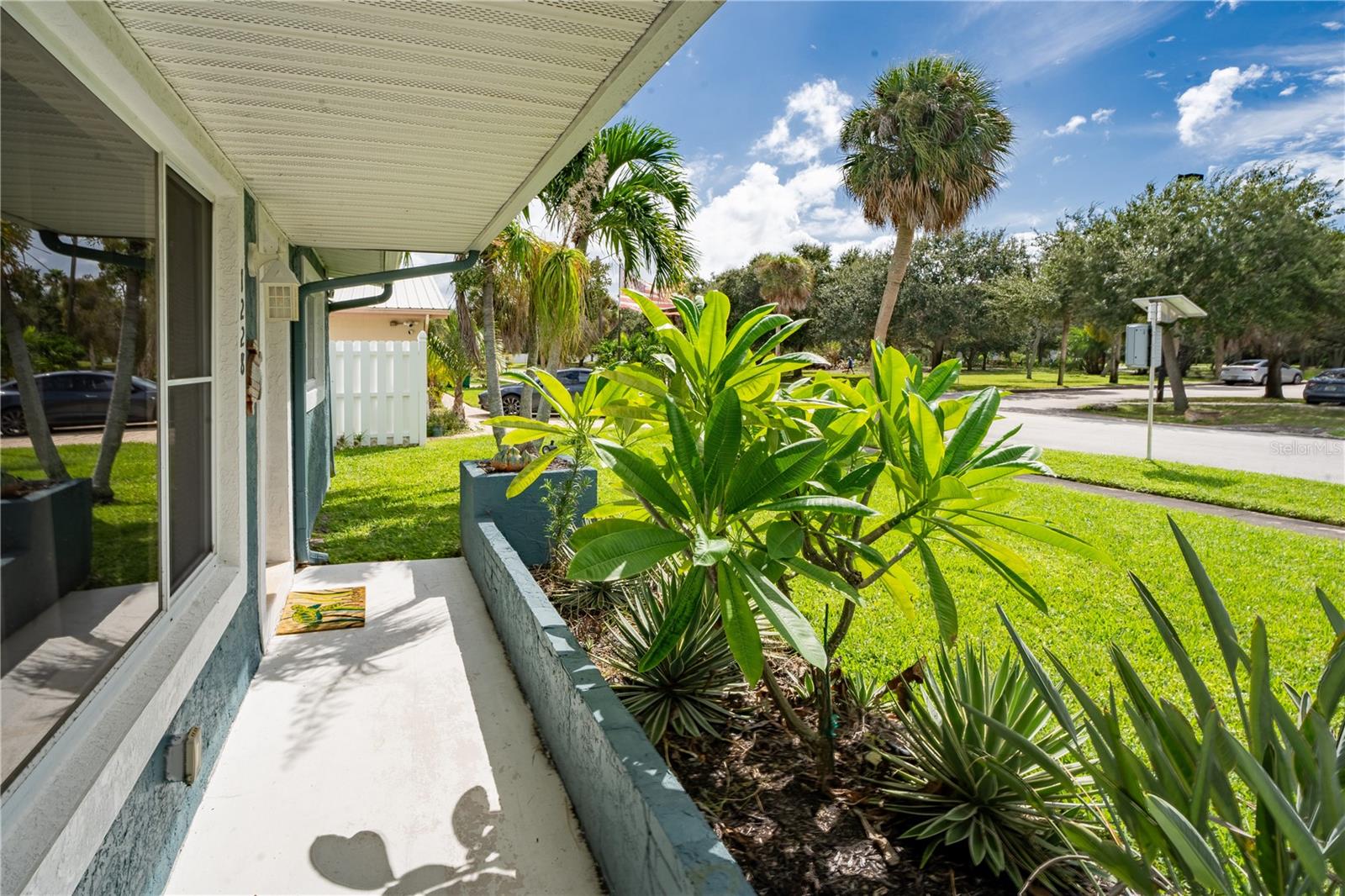 1228 YACHT CLUB BOULEVARD