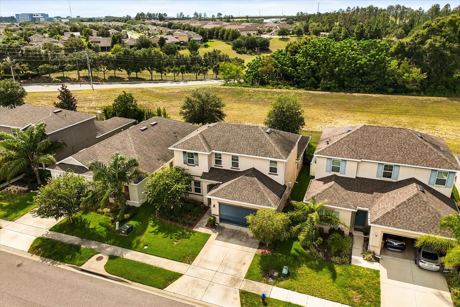 1046 GRAND HILLTOP DRIVE