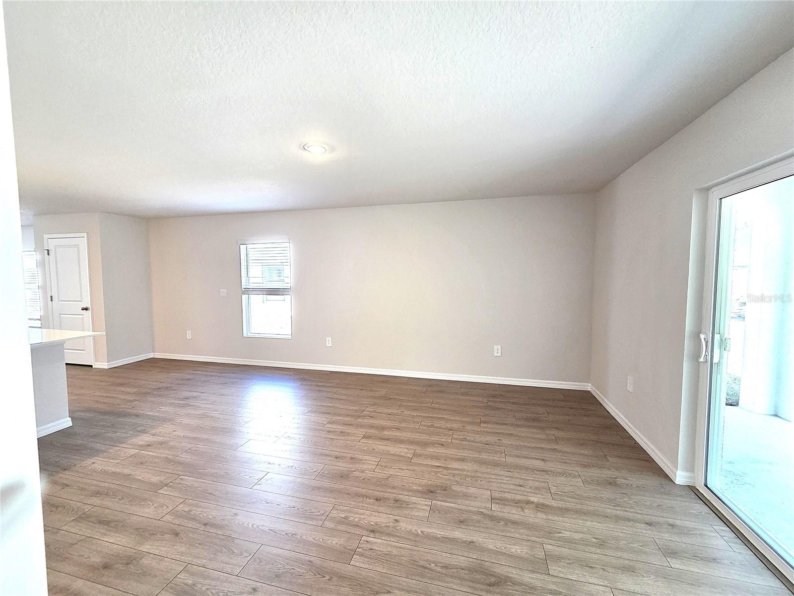 BELLA LAGO PH III SUBPH IIIA IIIB & IIIC - Residential Lease