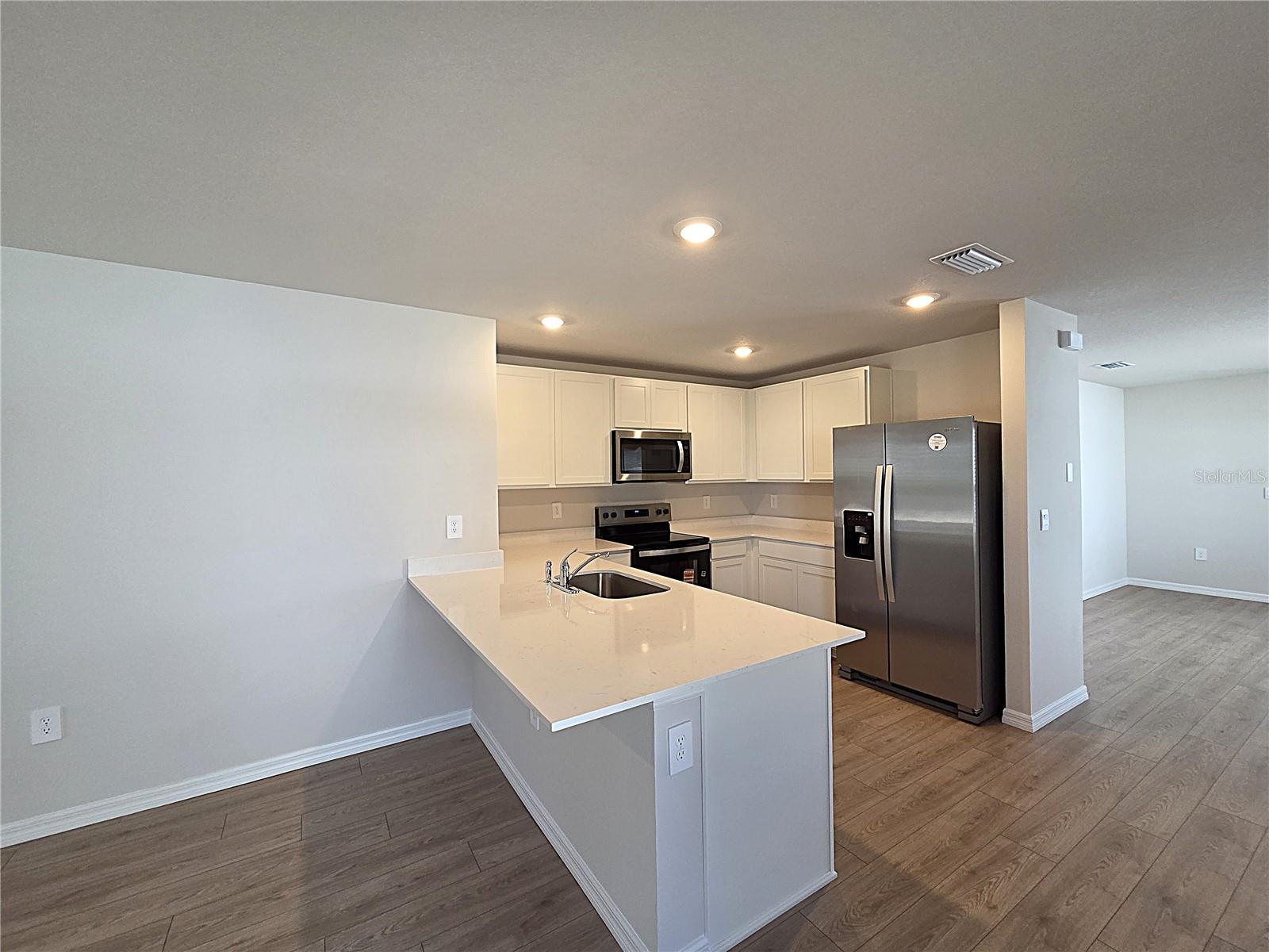 BELLA LAGO PH III SUBPH IIIA IIIB & IIIC - Residential Lease