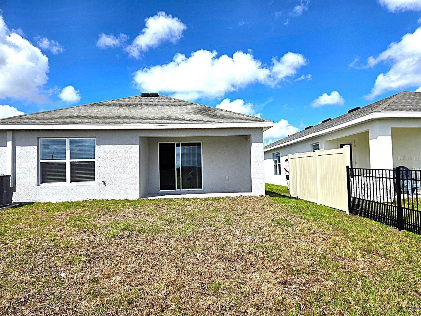 BELLA LAGO PH III SUBPH IIIA IIIB & IIIC - Residential Lease