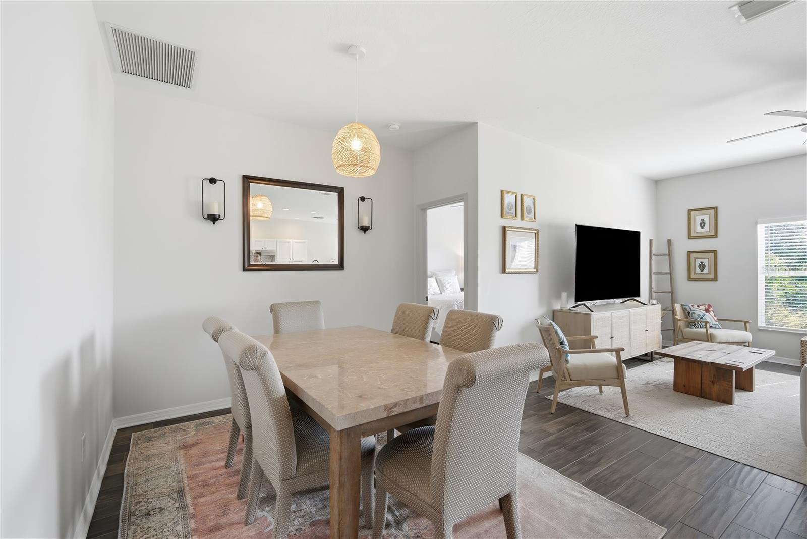 1129 EMERALD HILL WAY