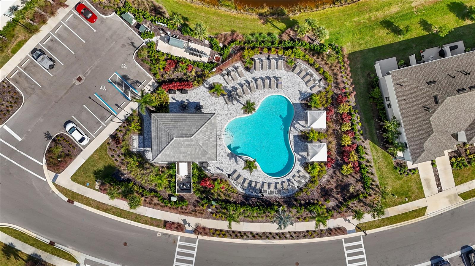 VINTERRA TWNHMS - Residential Lease