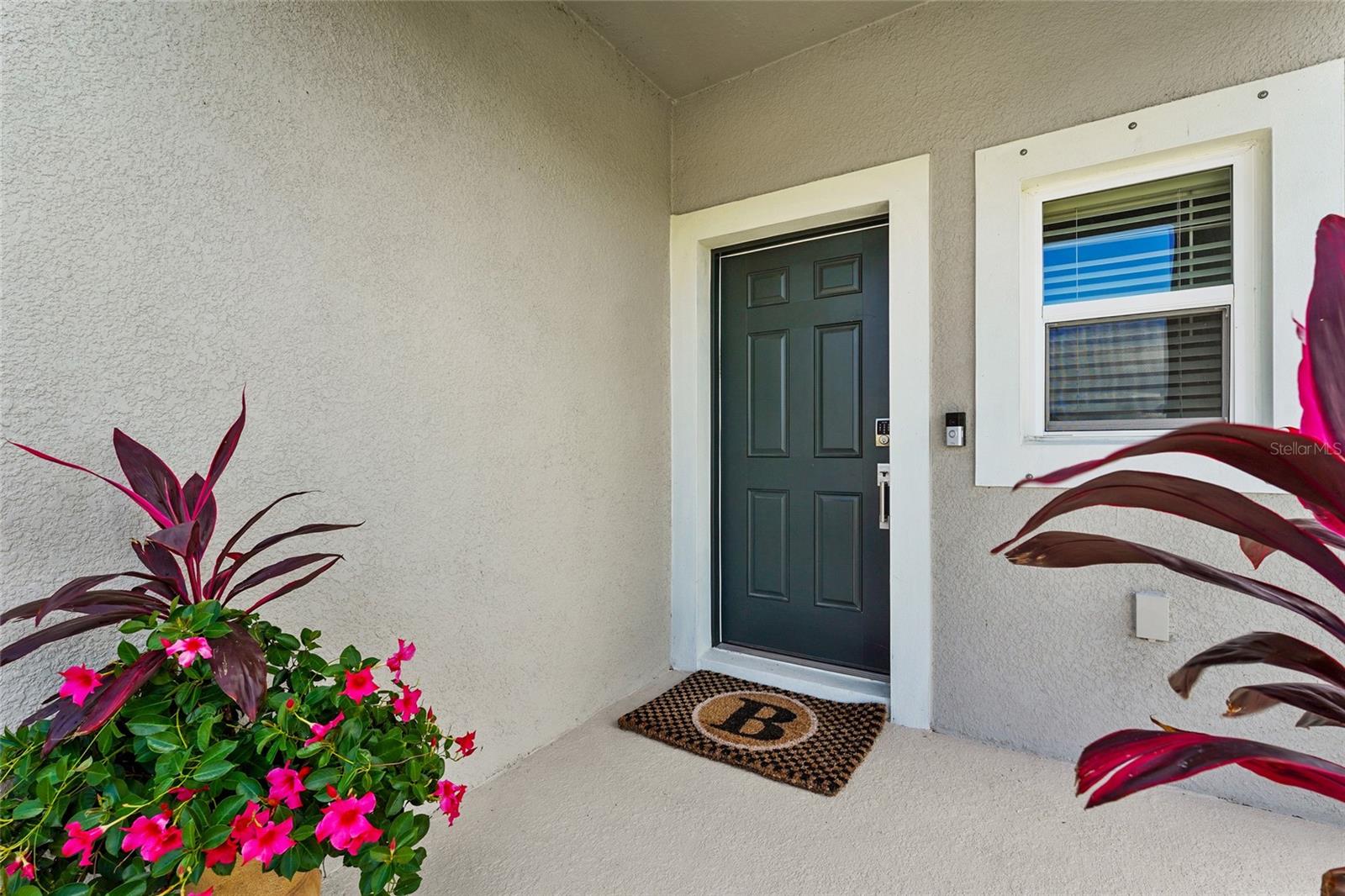 VINTERRA TWNHMS - Residential Lease