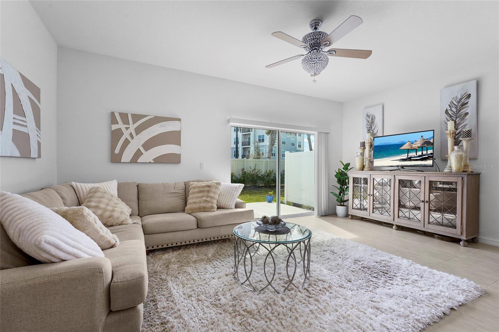 VINTERRA TWNHMS - Residential Lease