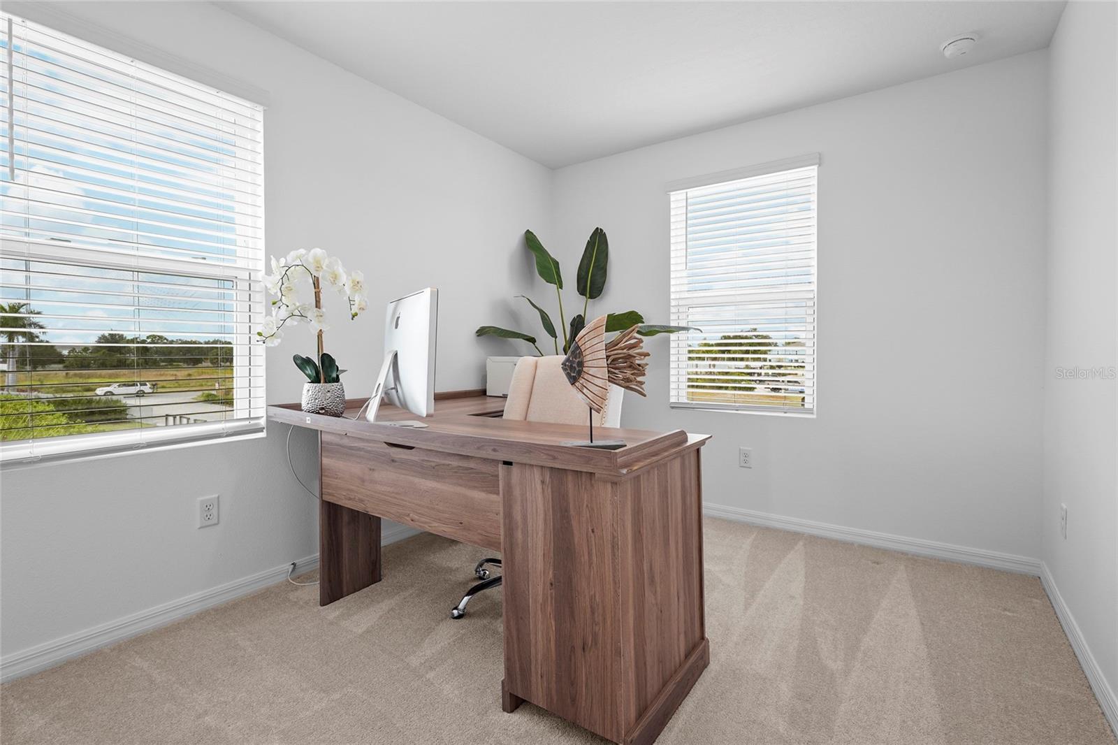 VINTERRA TWNHMS - Residential Lease