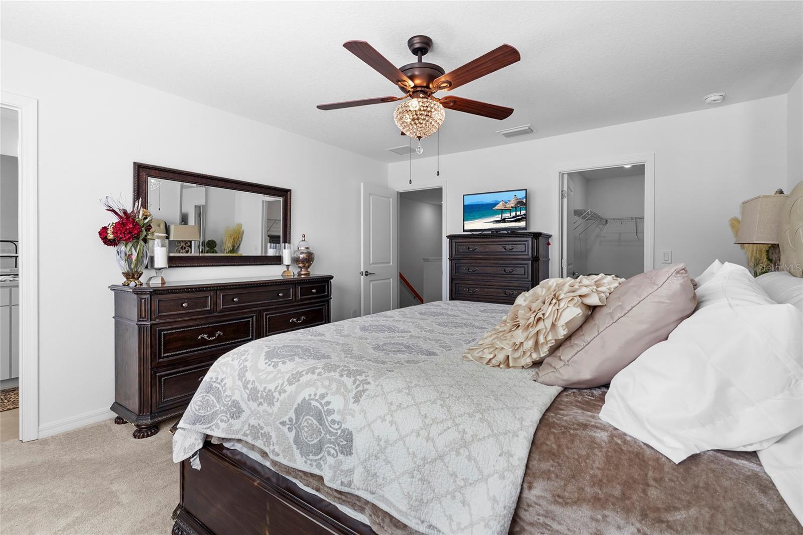 VINTERRA TWNHMS - Residential Lease