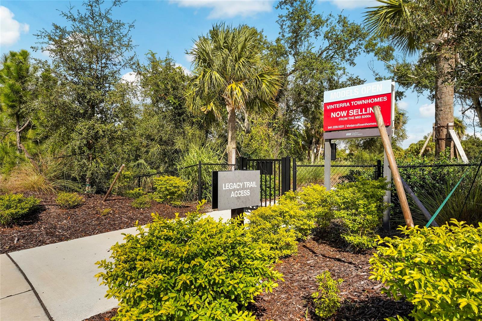 VINTERRA TWNHMS - Residential Lease