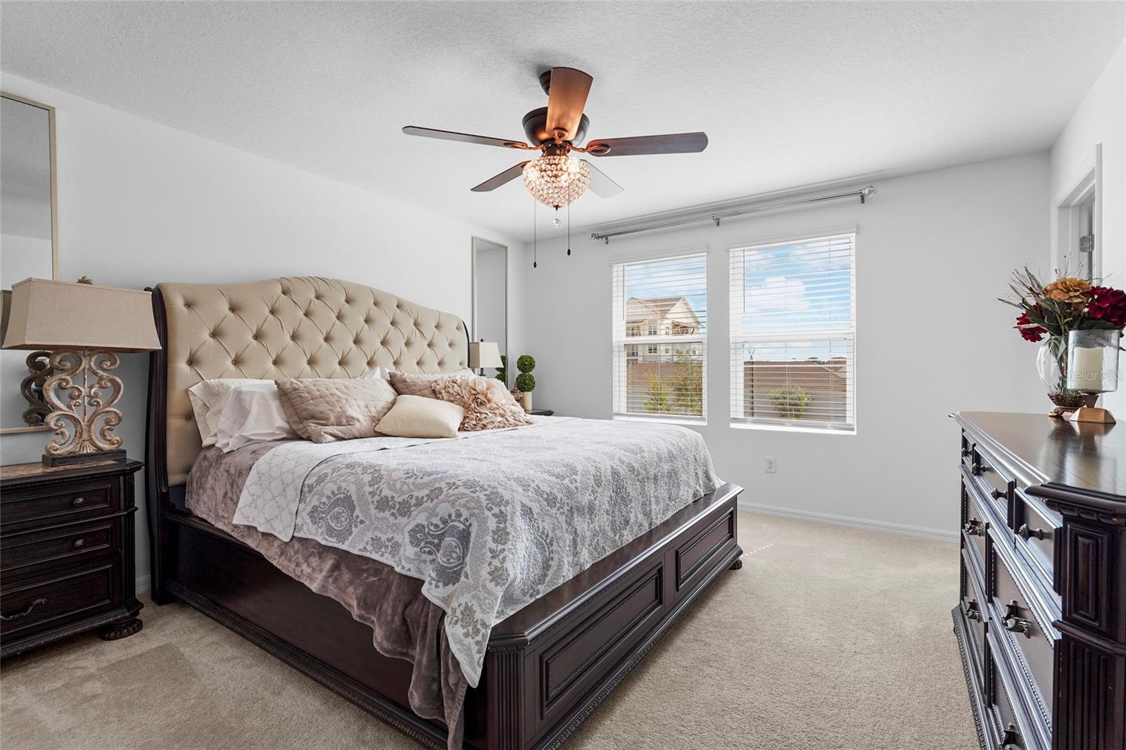 VINTERRA TWNHMS - Residential Lease