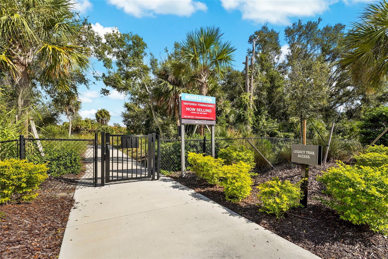 VINTERRA TWNHMS - Residential Lease