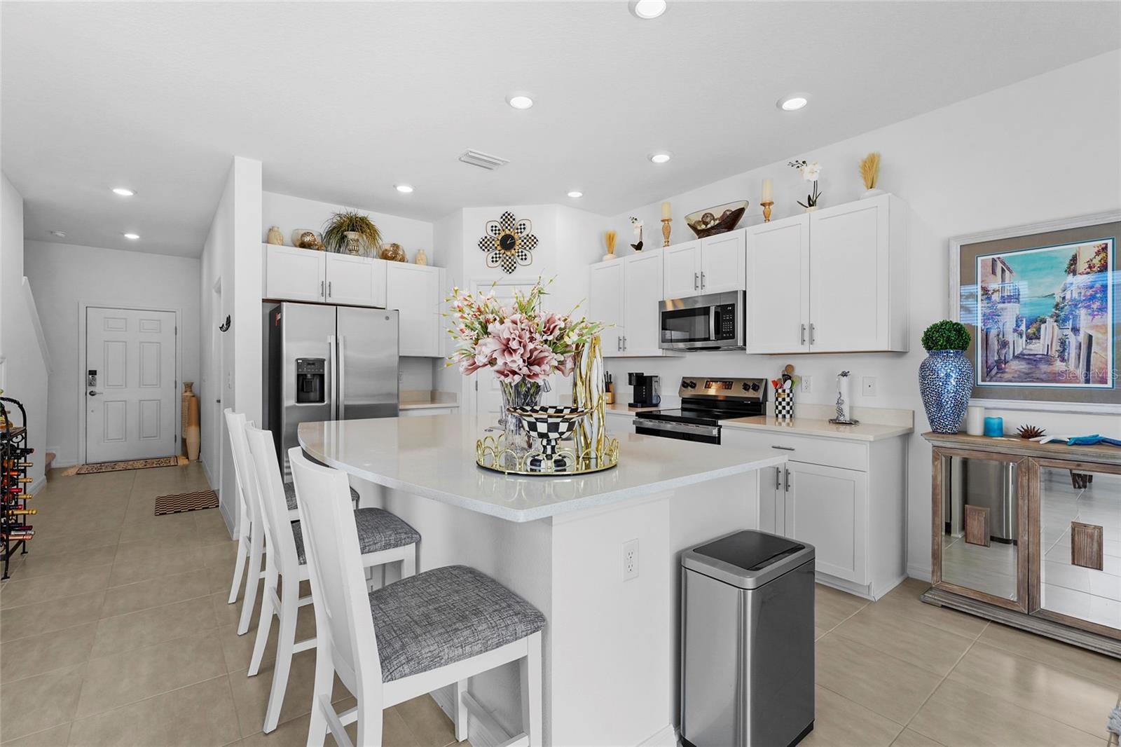 VINTERRA TWNHMS - Residential Lease