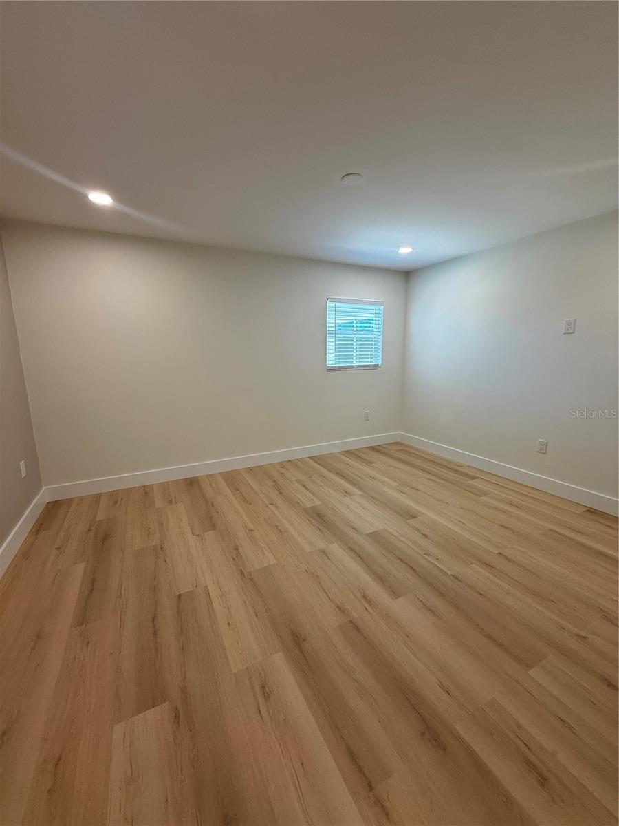 HOLIDAY HEIGHTS 2ND ADD - Residential