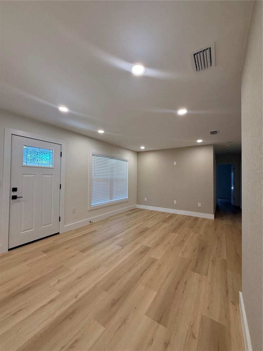 HOLIDAY HEIGHTS 2ND ADD - Residential