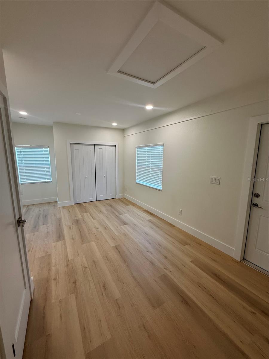 HOLIDAY HEIGHTS 2ND ADD - Residential
