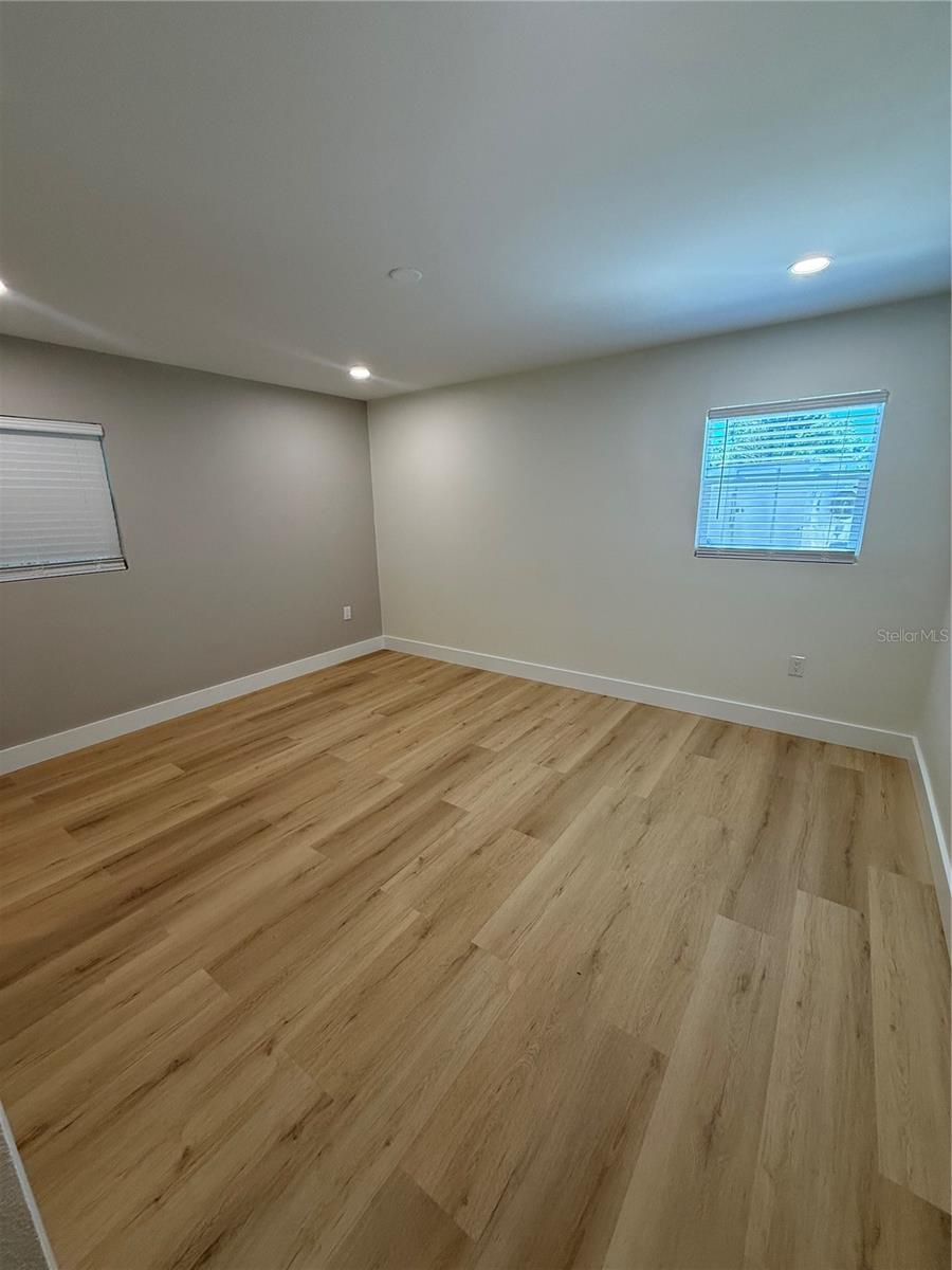 HOLIDAY HEIGHTS 2ND ADD - Residential