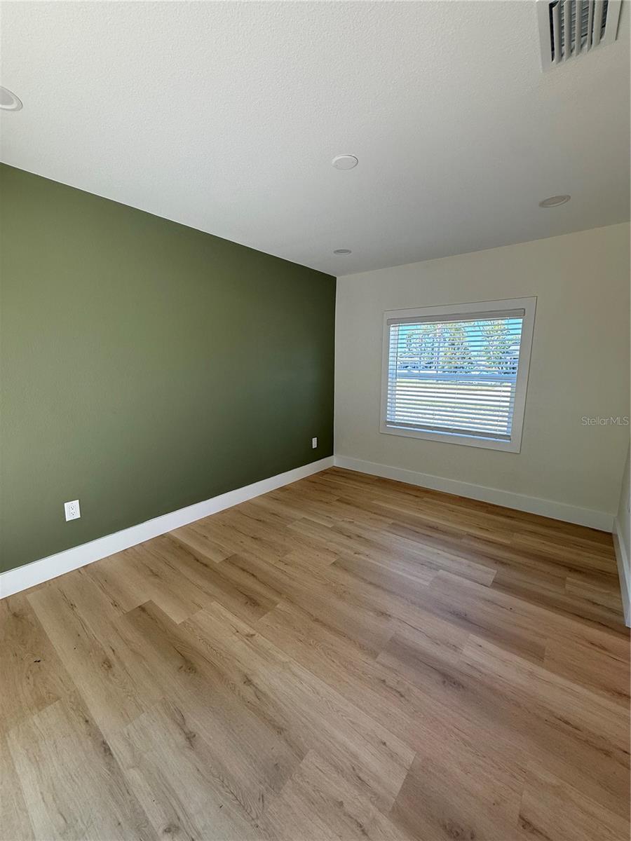 HOLIDAY HEIGHTS 2ND ADD - Residential