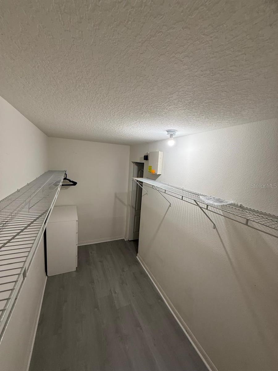 CRYSTAL COVE RESORT - Residential Lease