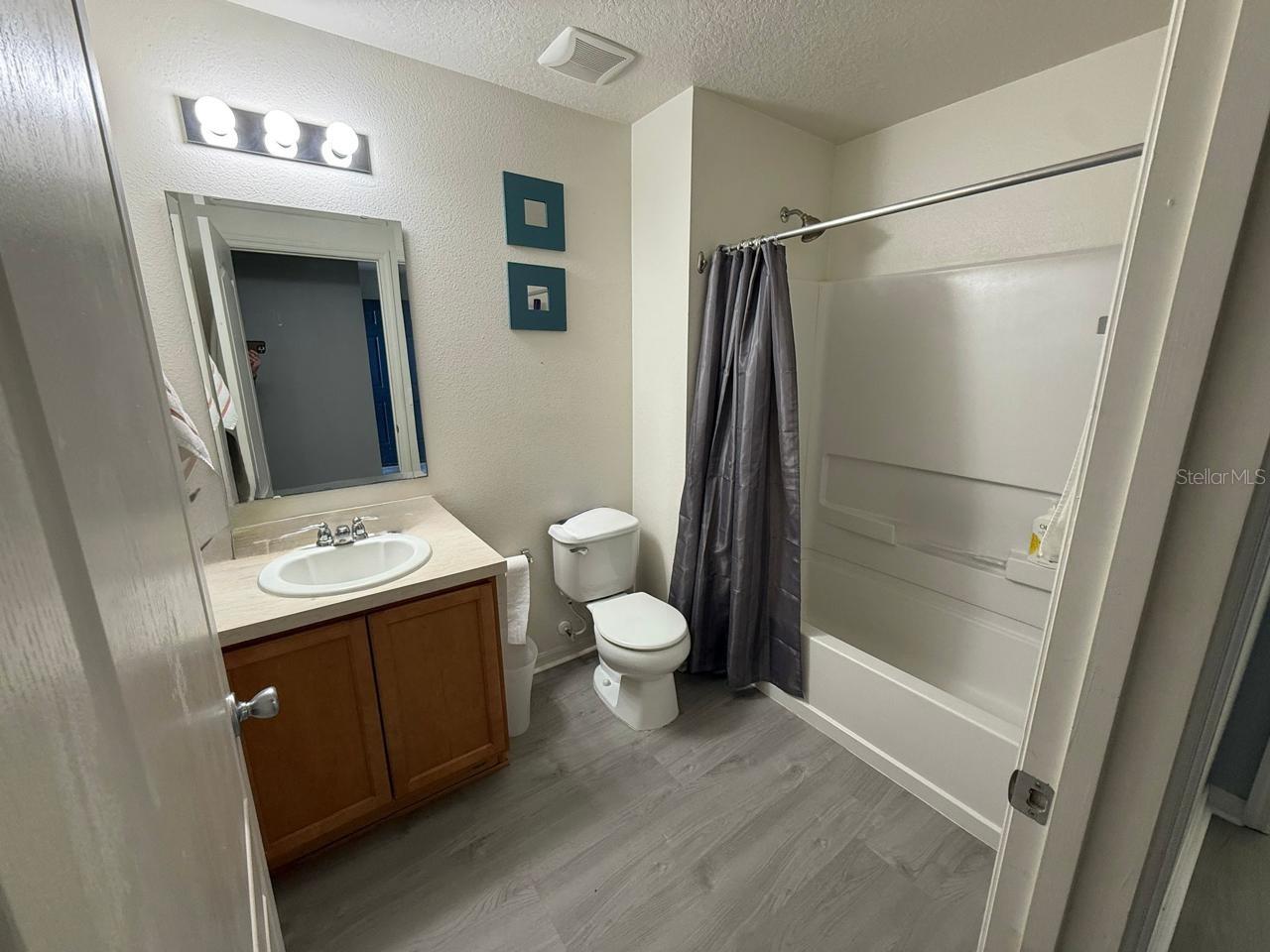 CRYSTAL COVE RESORT - Residential Lease