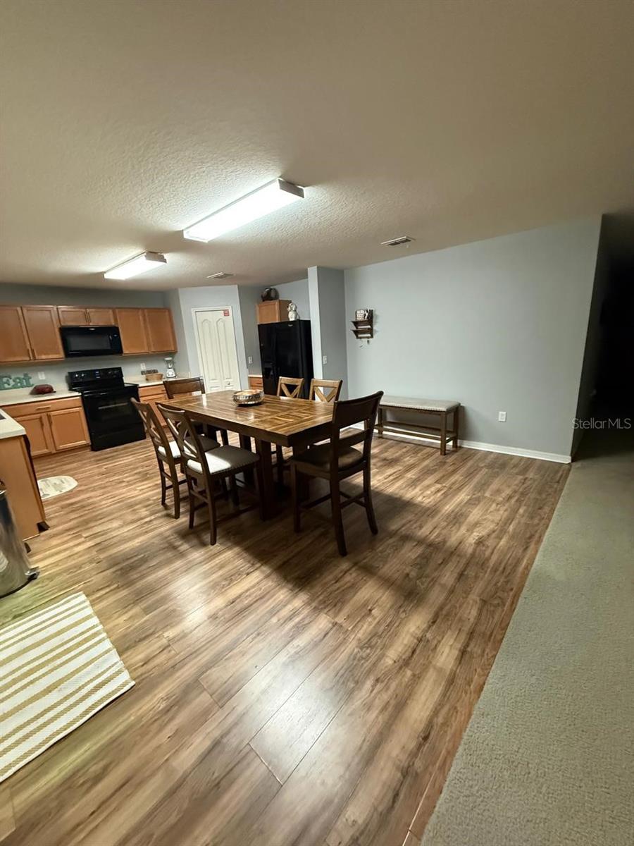 CRYSTAL COVE RESORT - Residential Lease