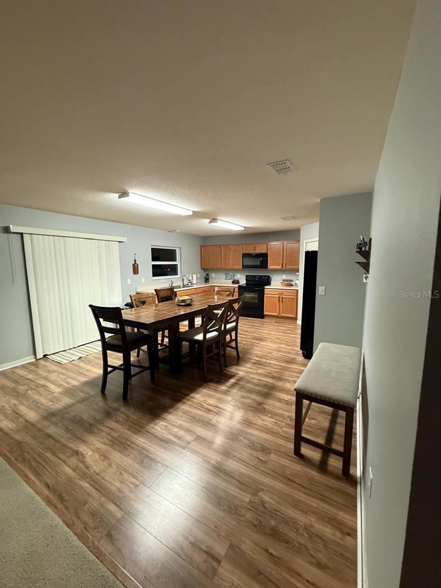 CRYSTAL COVE RESORT - Residential Lease