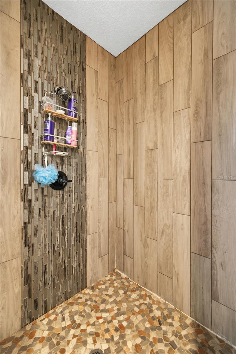 BELLEVIEW HEIGHTS ESTATE - Residential