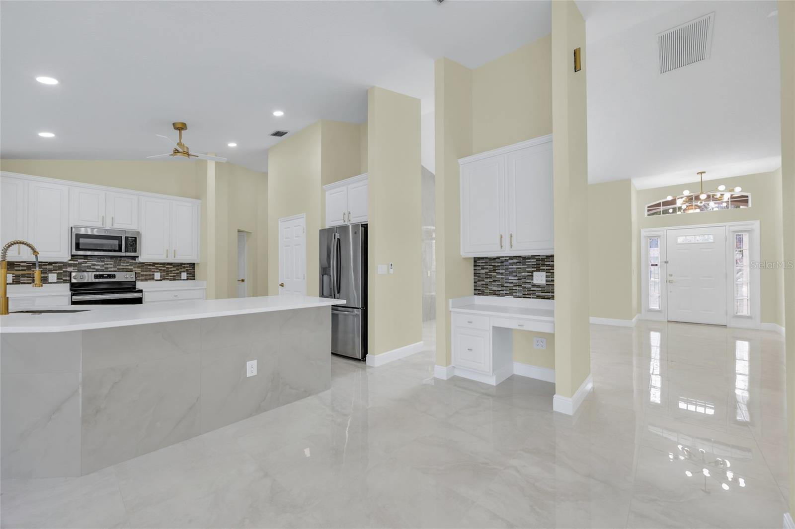 SUSANS LANDING PH 01 - Residential