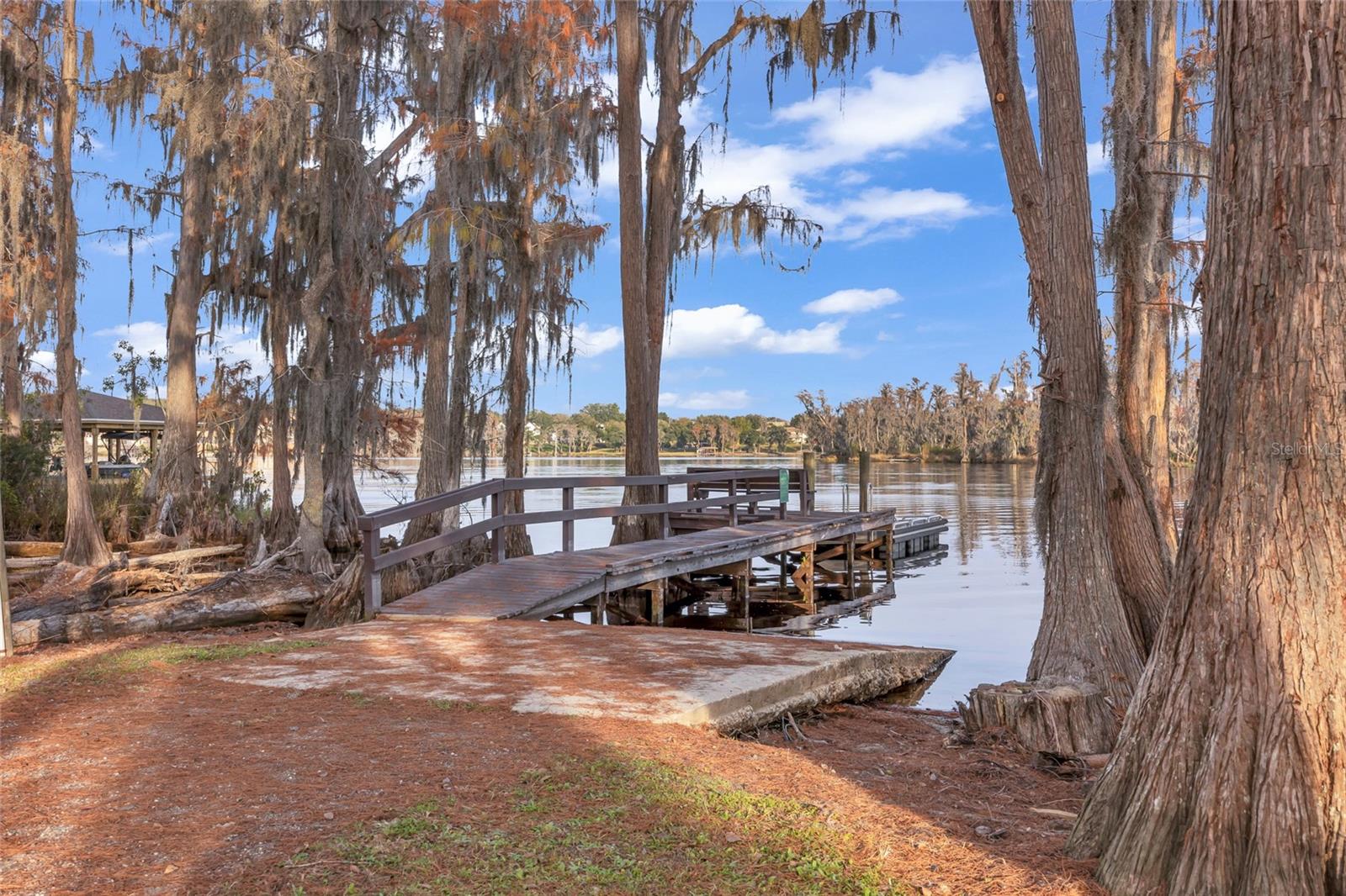 SUSANS LANDING PH 01 - Residential