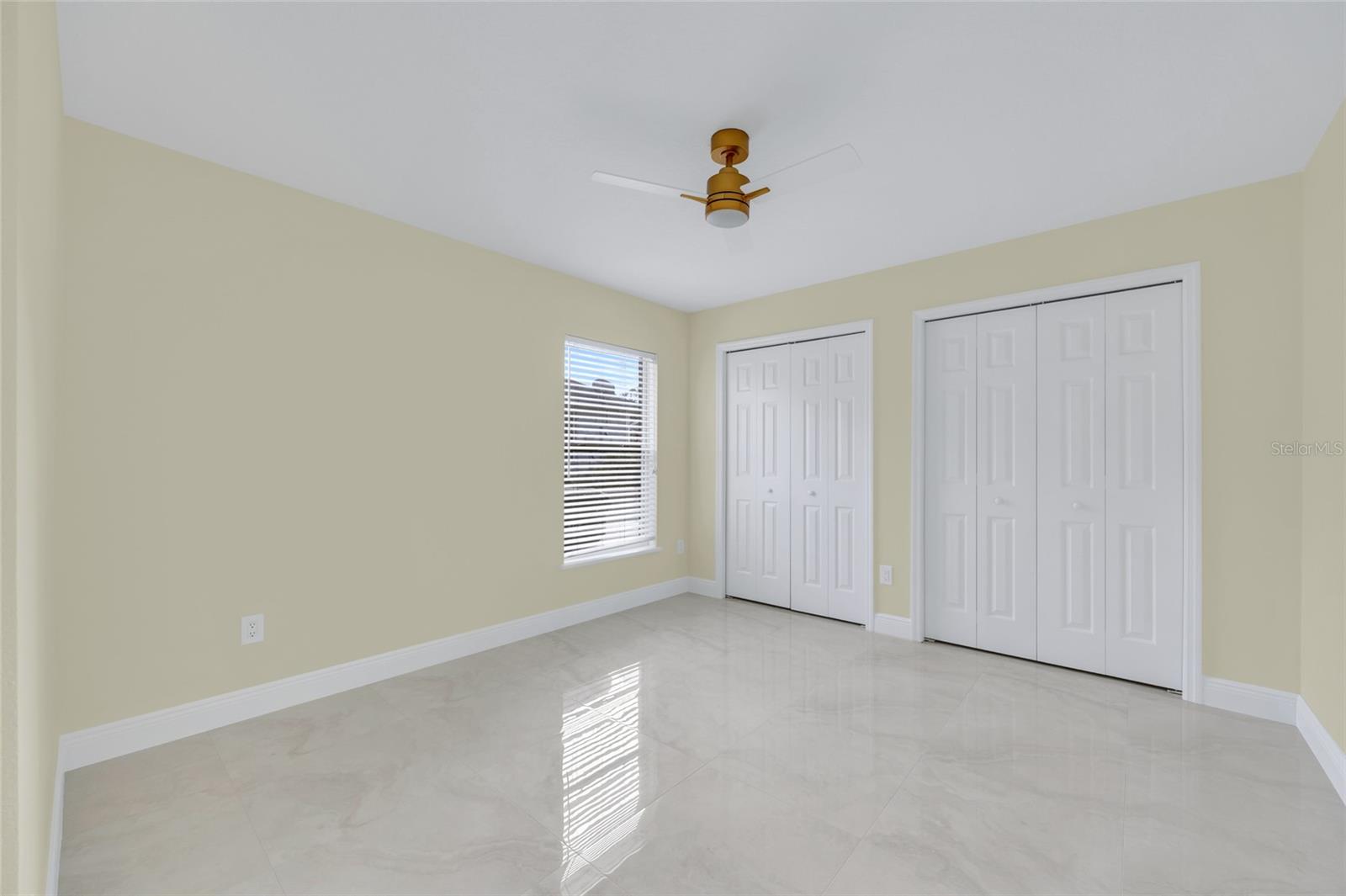 SUSANS LANDING PH 01 - Residential